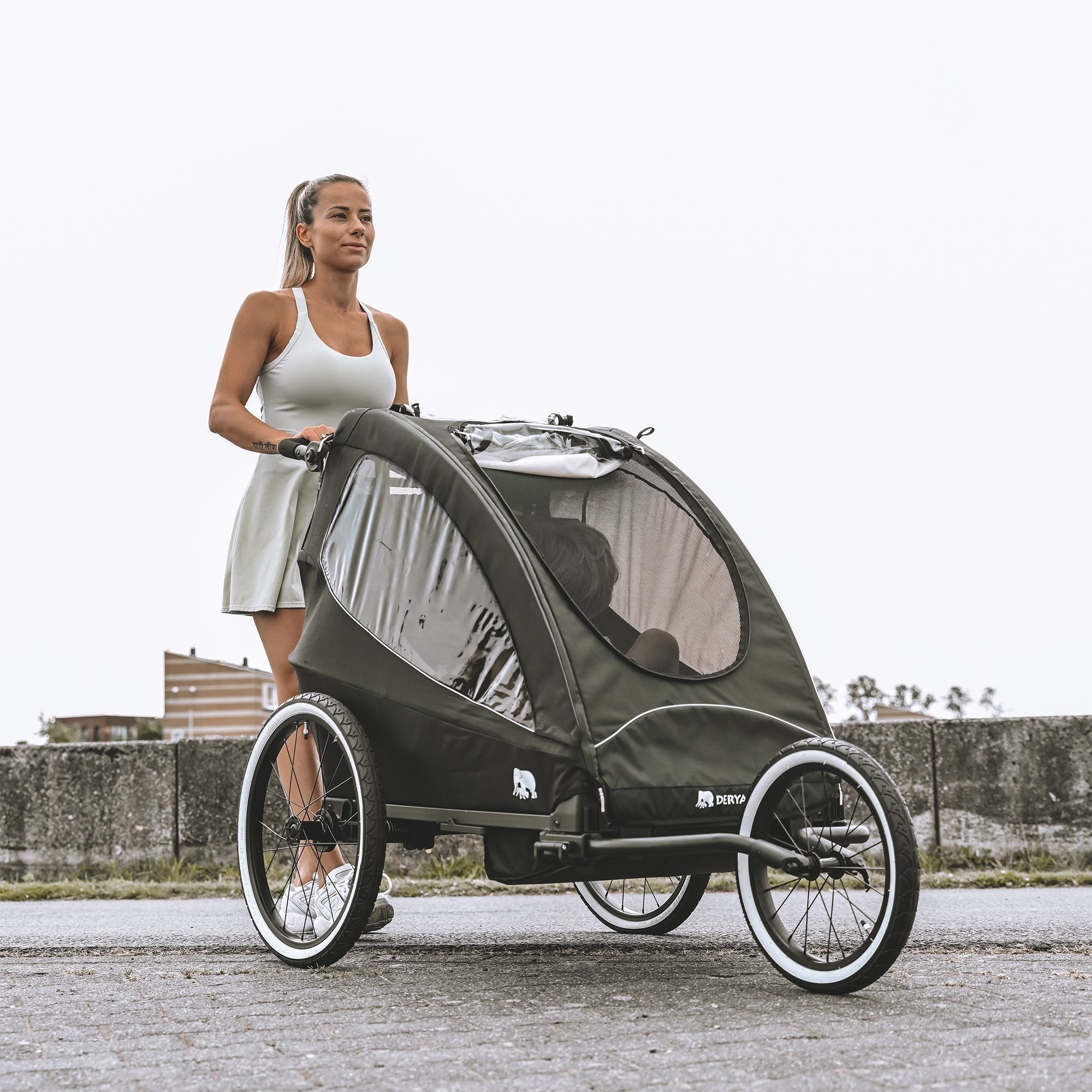 Fietskar - Wandelwagen - Hardloopkinderwagen Zwart